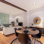 Apartament Hall Vi By Aston Bilbao